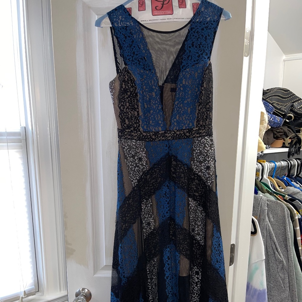 BCBG maxazaria  gown